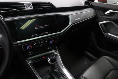 2024 Audi Q3 Premium
