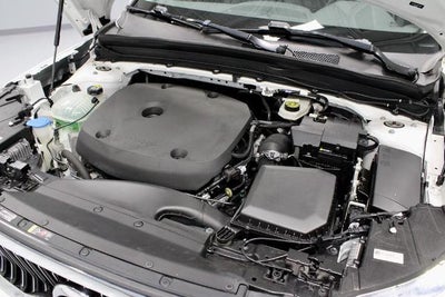 2022 Volvo XC40 T5 Inscription