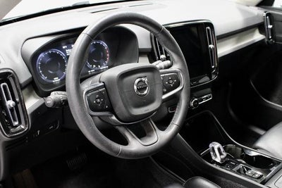 2022 Volvo XC40 T5 Inscription