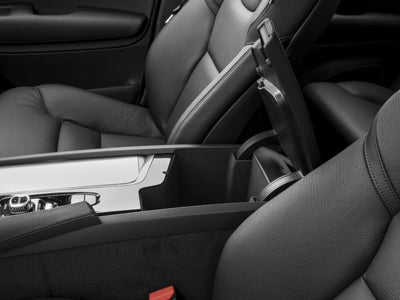 2018 Volvo XC90 T6 Momentum