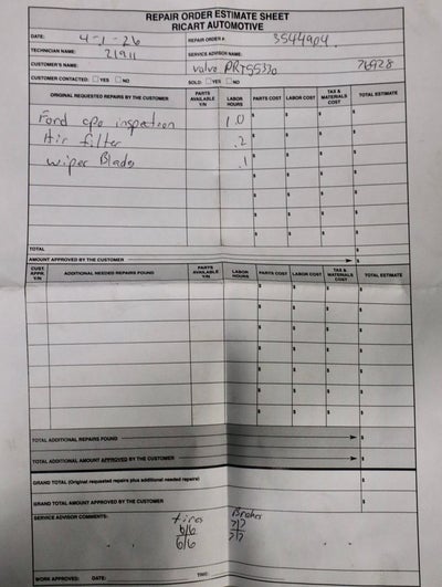 2024 Volvo XC60 Recharge Plug-In Hybrid T8 Plus Dark Theme