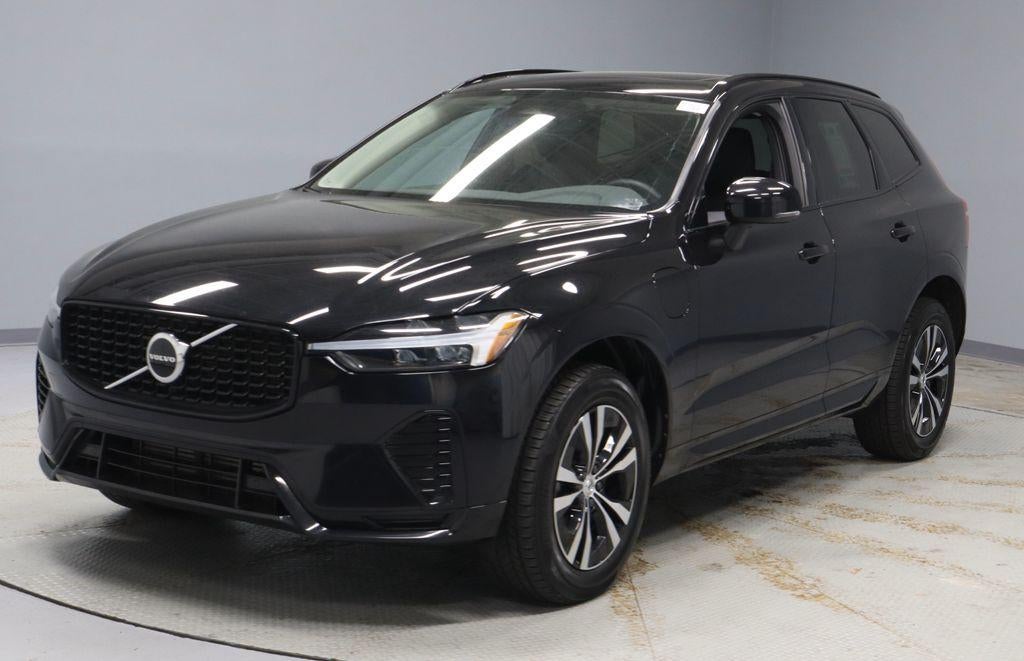 2024 Volvo XC60 Recharge Plug-In Hybrid T8 Plus Dark Theme