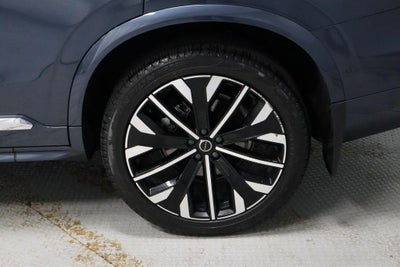 2025 Volvo XC90 B5 Plus